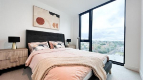 Apartment next to public station, BoxHill Central, 2 Bedrooms, free parking and wifi